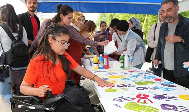 Engelliler ADYÜ'ye iz bıraktı