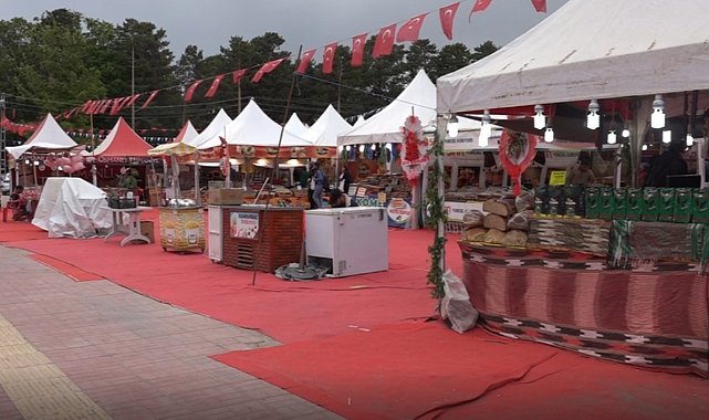 Erciş&#039;te yöresel ürün sergisine ilgi