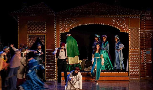 Erzincan'da "Kanlı Nigar" oyunu sahnelendi