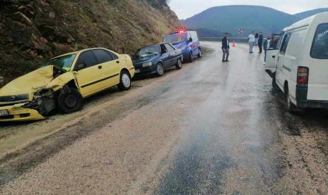 Eskişehir'de trafik kazası: 2 yaralı
