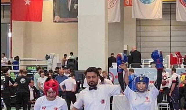 Eskişehirli dövüşçü Ebru Sönmez Dünya Kupası&#039;nda ücüncülüğünü ilan etti