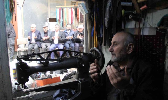 Esnaflar asırlık 'arefe duası'nda buluştu