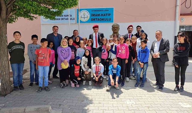 Gaziler, öğrencilere vatan sevgisini anlattı