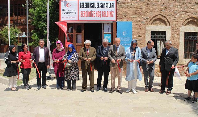 Geleneksel El Sanatları Sergisi açıldı