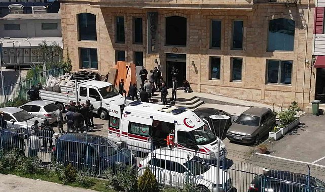 Giresun'da asansör boşluğunda çalışan işçiler asansör altında kaldı: 1'i ağır 3 yaralı