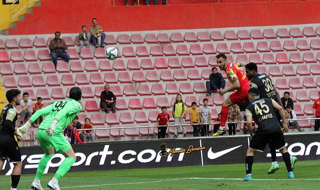 Gökhan Sazdağı 5. golüne imza attı