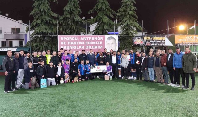 Gölcük Belediyesi 21. Geleneksel Futbol Şöleni'nde şampiyon belli oldu