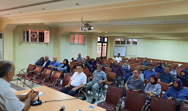 Hacı adaylarına eğitim semineri başladı