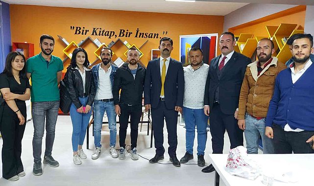 Hakkari'de 'Kütüphane Söyleşisi'ne yoğun ilgi