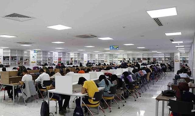 Haliliye'de gençler geleceğe hazırlanıyor