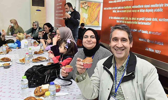 Halk Ekmek'te bir ilk: Çölyak hastalarına özel glutensiz taze simit ve yaş pasta üretildi
