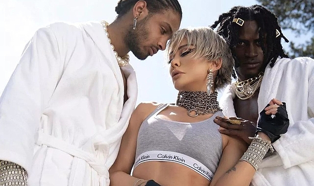 Hamdi Alkan'dan boşanan Selen Görgüzel yeni imajıyla bambaşka biri oldu!