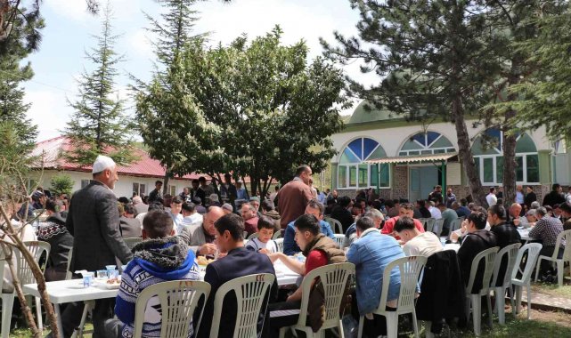 Havza'da çiftçiler afetlerden korunmak için kurban kesti