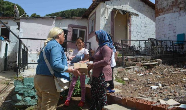 Hayırsever iş insanı 250 ihtiyaç sahibi çocuğa bayram sevinci
