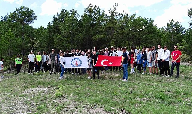 Hisarcık MYO&#039;da Zafer&#039;in 100. yılı doğa yürüyüşü