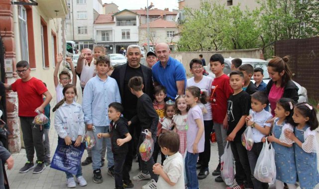 Hisarcık'ta bayram adağı dağıtma geleneği