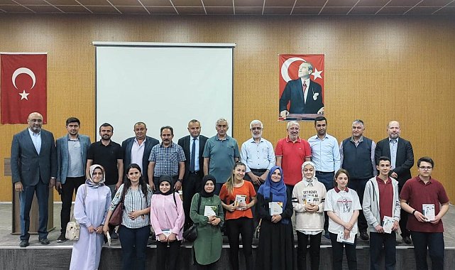 Hisarcık'ta "Namazla Diriliş" isimli konferans