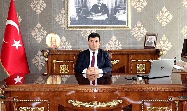 Horasan Kaymakamı Burak Dertlioğlu&#039;nun 19 Mayıs Atatürk&#039;ü Anma, Gençlik ve Spor bayramı mesajı