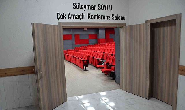 İçişleri Bakanı Soylu&#039;nun ismi Koçarlı&#039;daki konferans salonuna verildi