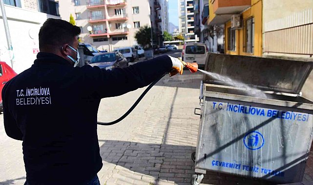 İncirliova'da ilaçlama çalışmaları sürüyor