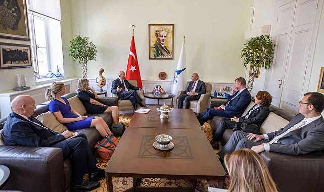 İngiltere Büyükelçisinden İzmir Büyükşehir Belediyesine ziyaret