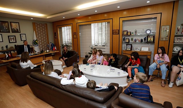 İngiltere'den gelen öğrenciler İnegöl'e hayran kaldı