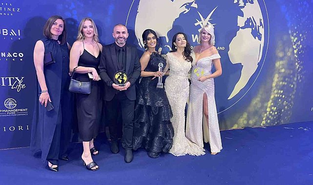 İş adamı Akdeniz&#039;e Cannes&#039;da &quot;insanlık ödülü&quot; verildi