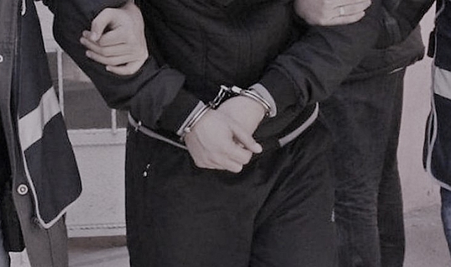 İzmir'deki çifte cinayetin zanlısı tutuklandı