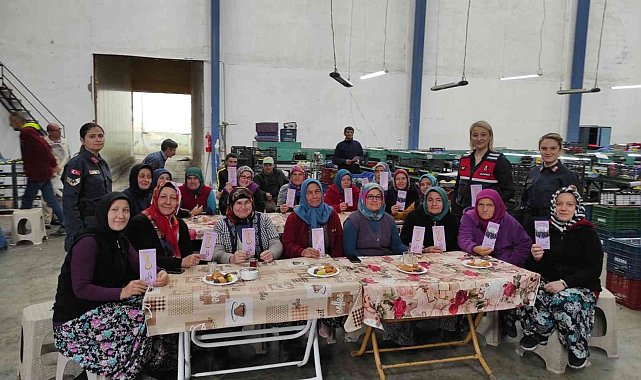 Jandarma köy köy gezip KADES'i tanıtıyor