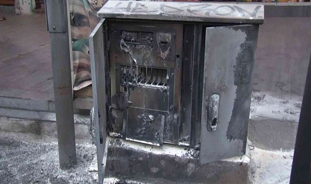 Kadıköy'de 2 farklı noktada kundaklama yapan şüpheli yakalandı