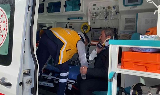 Kadıköy&#039;de alkollü sürücü ortalığı birbirine kattı: 1 yaralı