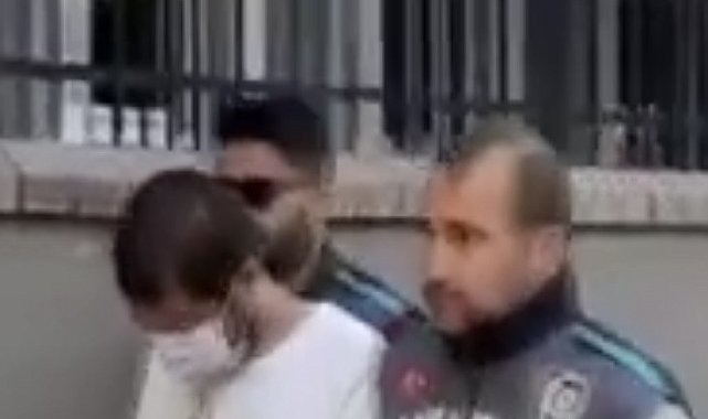 Kadıköy'de korsan değnekçi kıskıvrak yakalandı