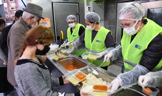 Kadıköy'de Ramazan dayanışma ile geçti