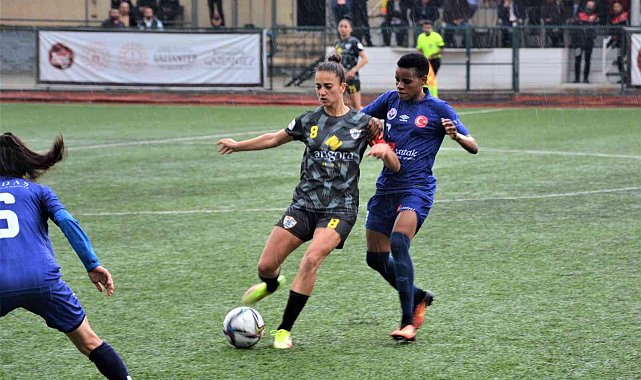 Kadın Futbol Süper Ligi'nde play-off ve play-out maçları başlıyor