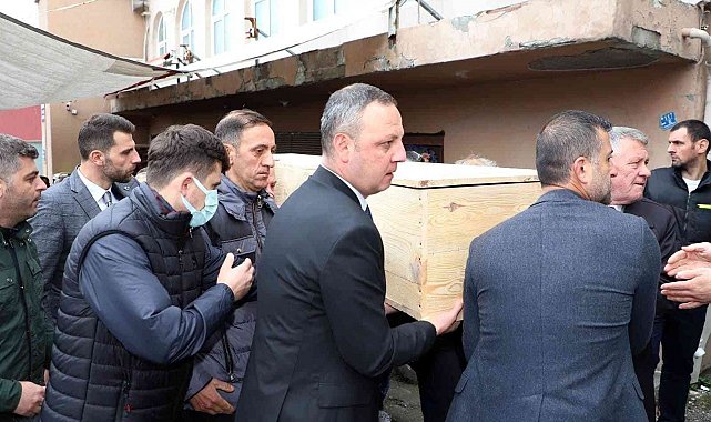 Kanserden ölen eski muhtar son yolculuğuna uğurlandı