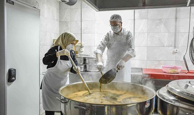 Karacabey sosyal yardımlarda da örnek oluyor