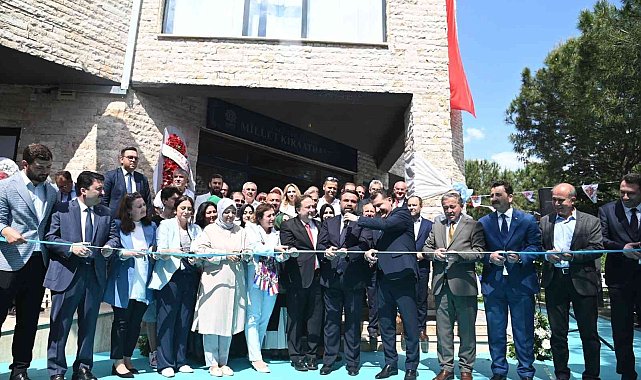 Karesi millet kıraathanesi açıldı