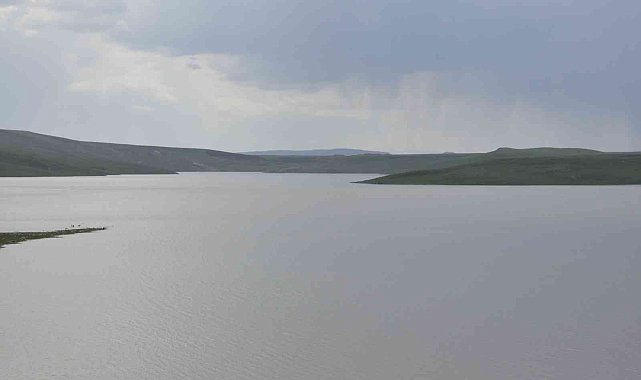 Kars'ta balık avı yasağı bugün başladı