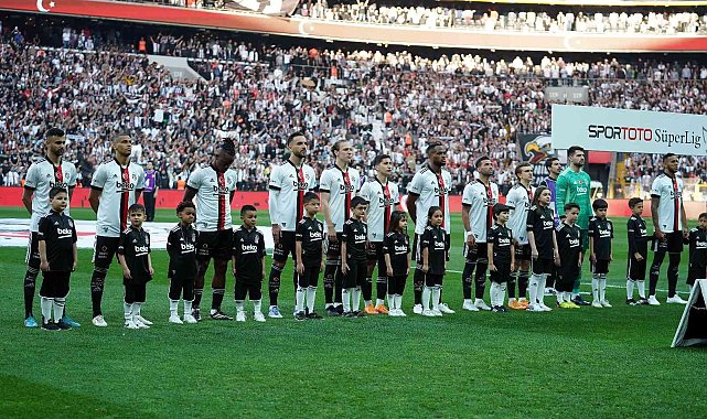 Kartal'da gençlik aşısı tuttu