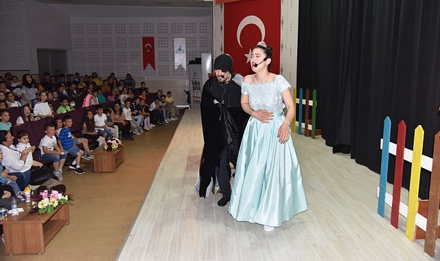 Kartepe'de minikler "Şaşkın Korsan" oyunuyla eğlendi