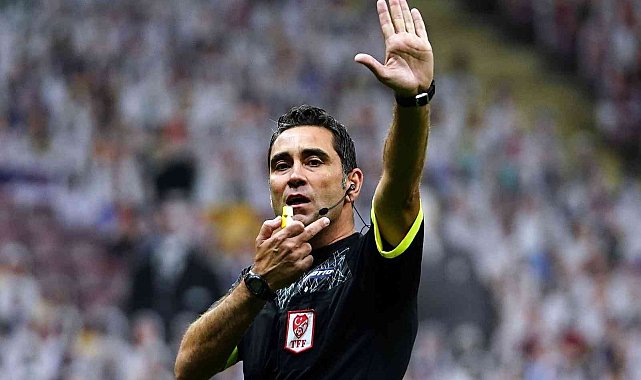 Kasımpaşa - Antalyaspor maçının VAR'ı Koray Gençerler