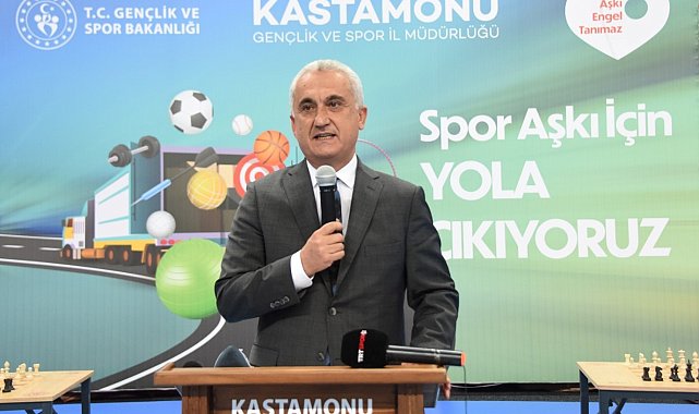 Kastamonu Valisi Avni Çakır: "Spor salonlarını insanlarımızla buluşturma noktasında yoğun bir çaba içerisindeyiz"