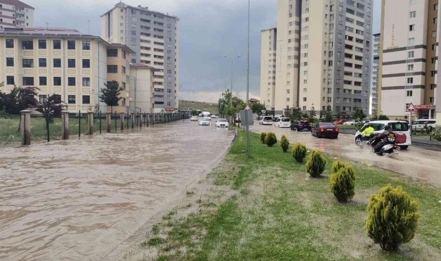 Kayseri'ye sağanak yağış uyarısı