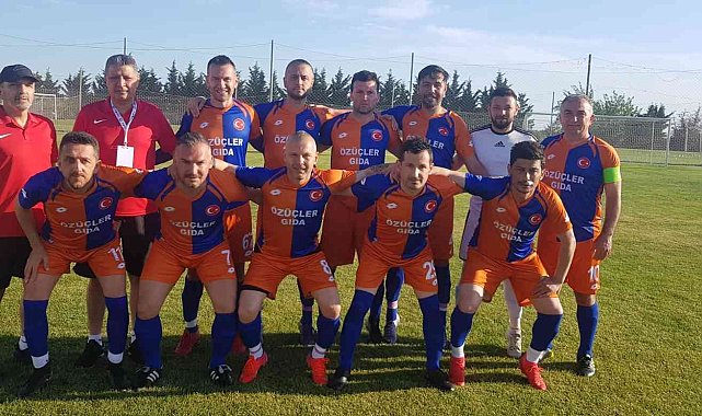 Kdz. Ereğli Zafer Men Masterler takımı Iğdır engelini de geçti