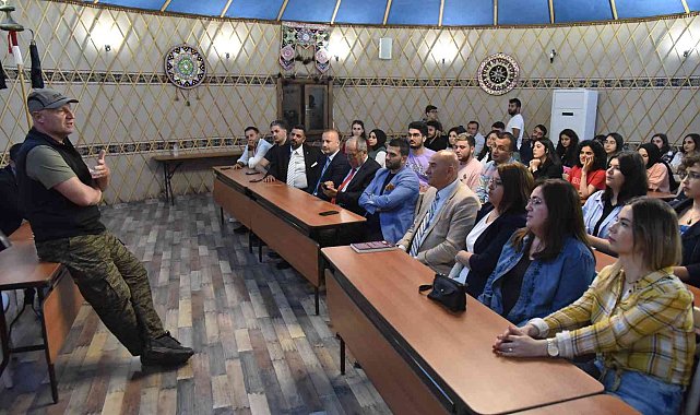 Kent Buluşmaları'nın konuğu Gazeteci Güven İslamoğlu oldu