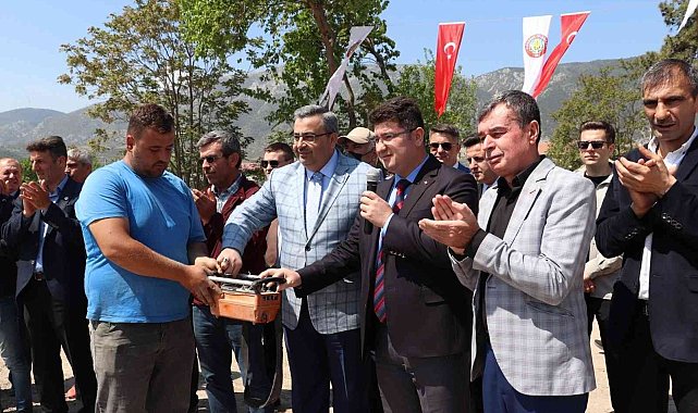 Kırkağaç'ta 16 milyon TL'lik spor kompleksinin temeli atıldı