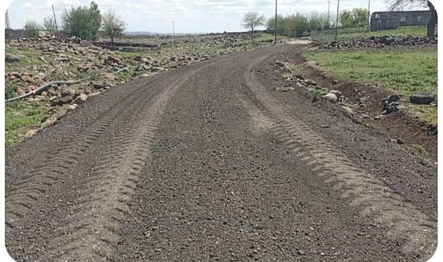Kırsalda yeni yol hizmetleri devam ediyor