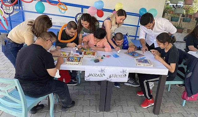 Kısa Mola Merkezlerinde engelli bireyler gönüllerince eğlendi