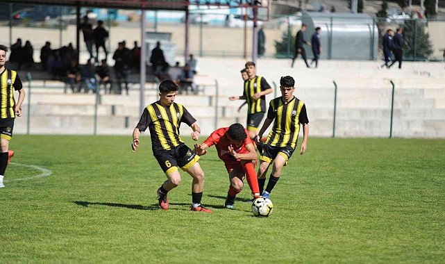Kocasinan Şimşekspor galibiyetle başladı