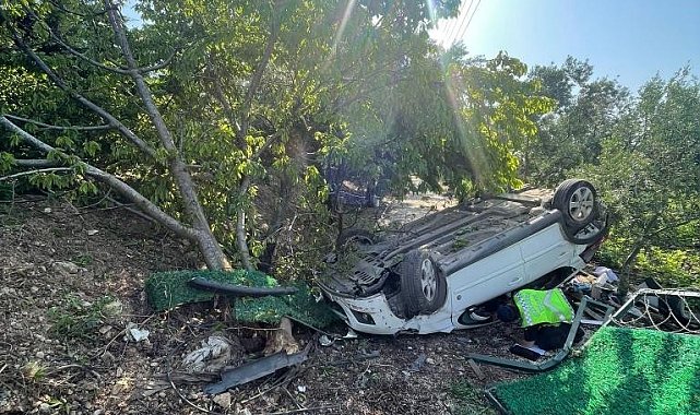 Kontrolü kaybeden sürücü şarampole uçtu